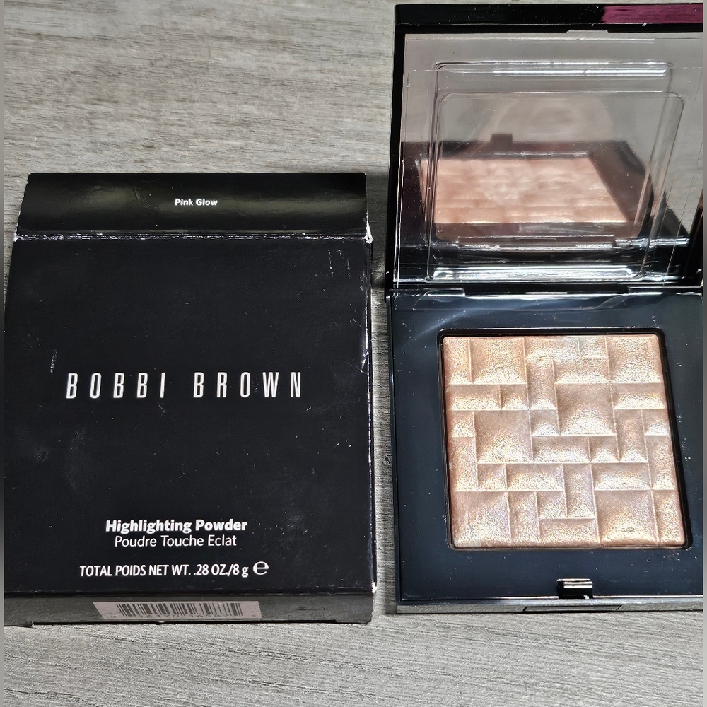 Bobbi Brown Highlighting Powder